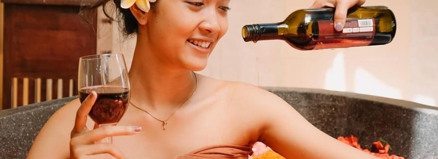 Bali : Spa de luxe Massage balinais gommage bain de fleurs 2 heures