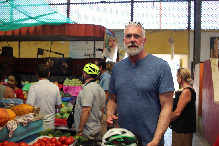 Gastronomisk rundtur med elcykel genom Oaxaca.