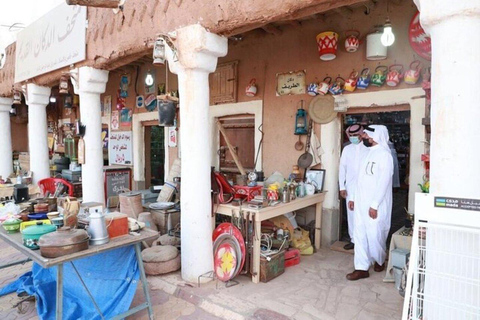 De Riade: Visita a Ushaiqer Heritage Village