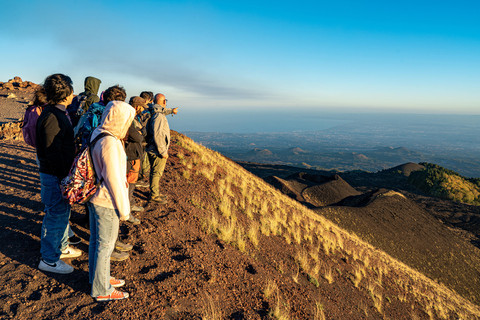 Catania: Excursión al atardecer en el Etna (Edición de Invierno Salida a las 11.30 h)