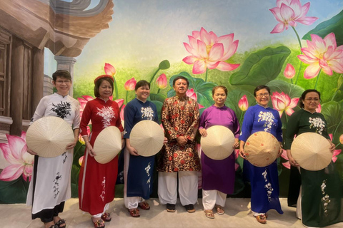 Da Nang: Traditionelle Ao Dai Vermietung erleben