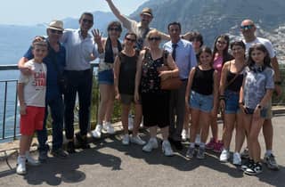 Von Neapel: Einfacher oder Hin- und Rücktransfer nach Praiano