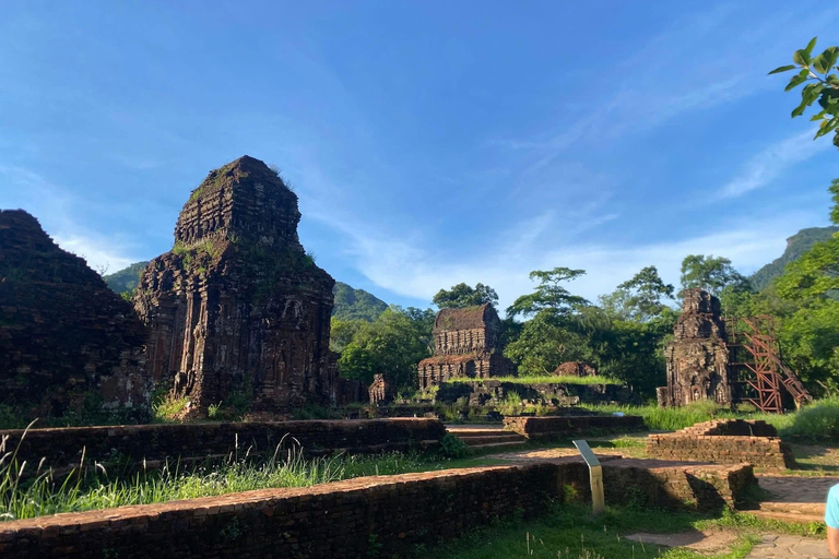 Hoi An/Da Nang: Ky Anh Tunnels & Champa Towers Tour