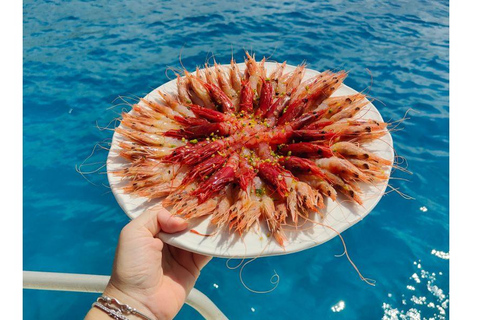 Lampedusa: Luna Celeste Boat Tour with Lunch