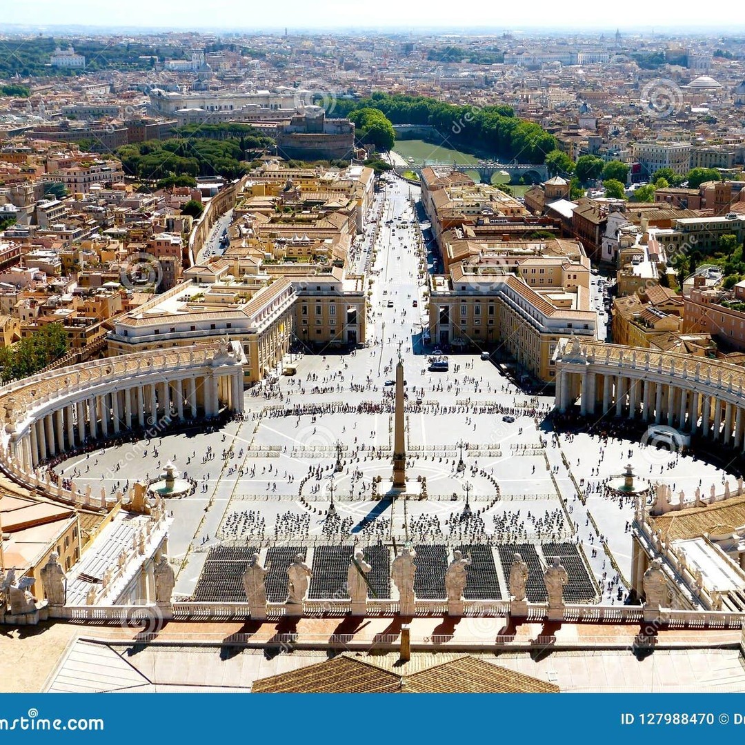 Pope Gate Jubilee 2025: Reserved entrance to St.Peter's and Holy Door | GetYourGuide