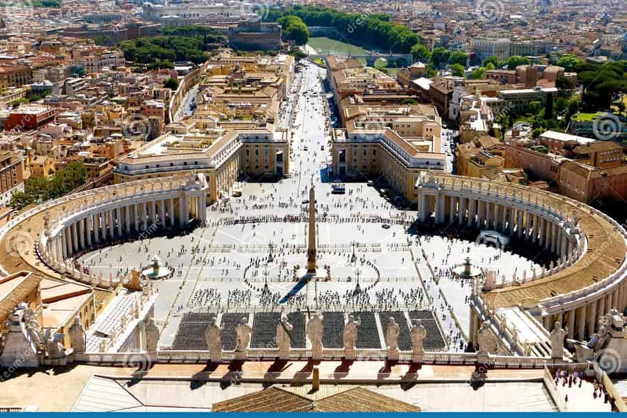 Vatikan Scavi mit dem Grab des Heiligen Petrus und ohne Anstehen beim Petersdom. Foto: GetYourGuide