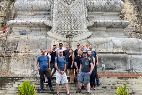 Battambang: Bamboo Train, City Tour, Home Lunch and Bat Cave