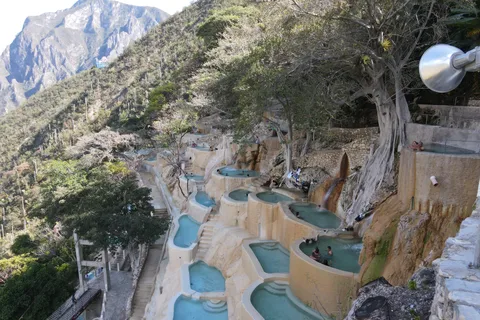 From Mexico City: Grutas de Tolantongo Day Trip