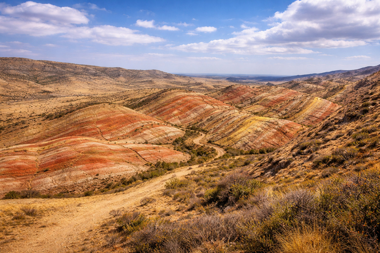 Tbilisi: David Gareja Monastery & Rainbow Mountains Tour