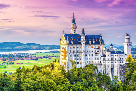 From Munich: Neuschwanstein Castle Full-Day Trip From Munich: Neuschwanstein Castle Full-Day Trip in English