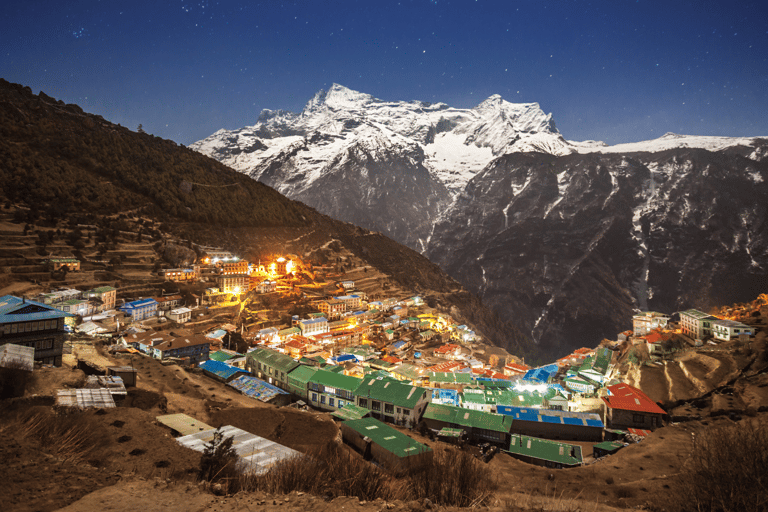 Entdecke den Everest in 5 Tagen: Trek von Kathmandu nach Namche Bazaar