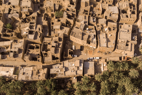 Goditi il tuo weekend: Tour di un giorno intero a Nizwa, Bahla e Hamra