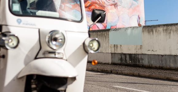 Lisbon: Street Art TukTuk Tour