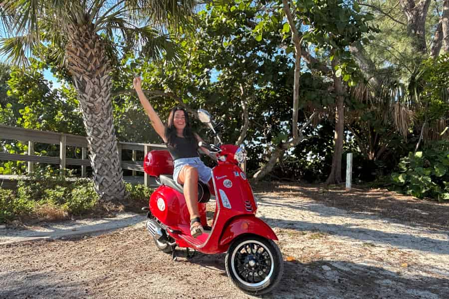 St. Petersburg: Vespa-Strandabenteuer mit Streckenplan. Foto: GetYourGuide