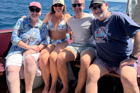 Athens Riviera:Premium Morning Cruise with Onboard Greek BBQ