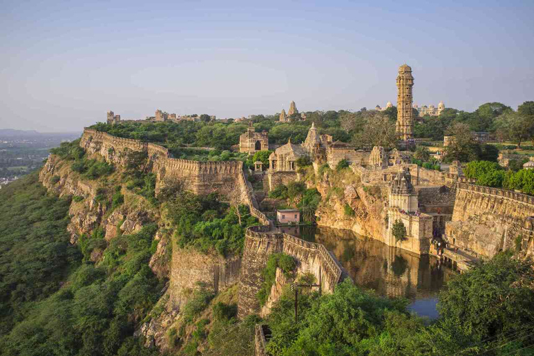 Private Day Tour Unesco Chittorgarh Fort from Udaipur City