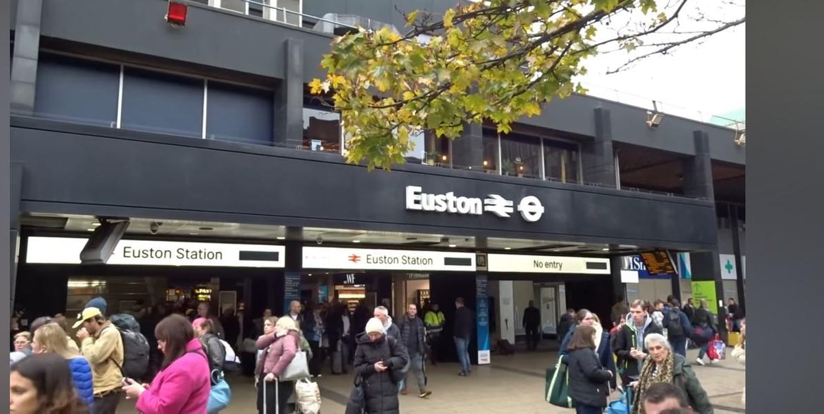 Euston Station zum Flughafen Heathrow Privater Transfer GetYourGuide