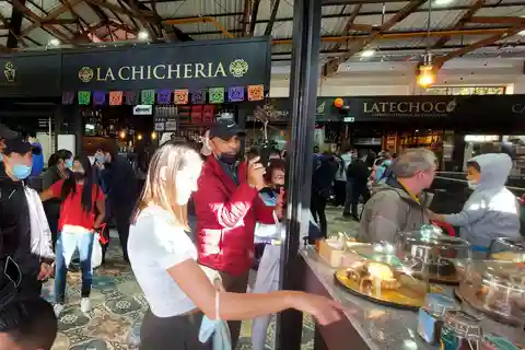 Bogota: Concordia Market Tour
