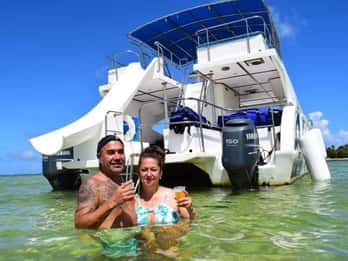 Excursion en bateau avec prise en charge, déjeuner et boissons (à partager)