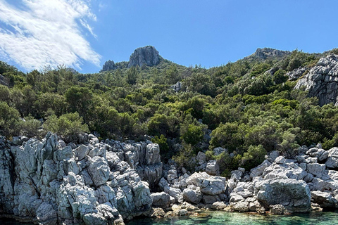 Marmaris: Full Day Boat Trip with BBQ & Drinks Marmaris: Boat Trip and Lunch & Hotel Transfer