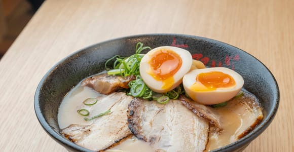Kyoto Ramen Cooking Class with Apron Painting Experience