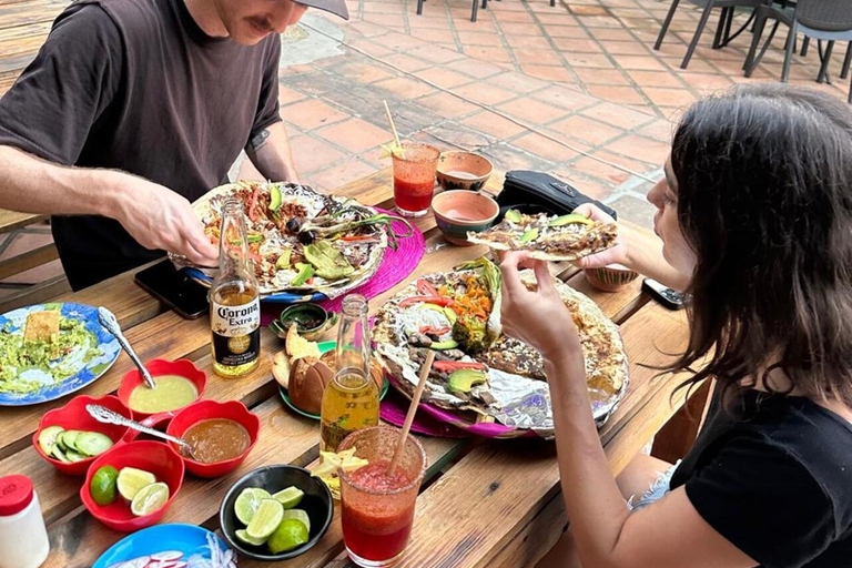 Podróż z jedzeniem i mezcalem