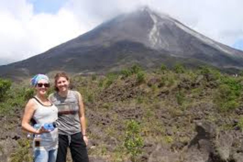 Explore Costa Rica: 4 Days, 3 Volcanoes, 4 Beaches, All Inclusive Explore Costa Rica: 4 Days, 3 Volcanoes, 4 Beaches, All-Inclusive