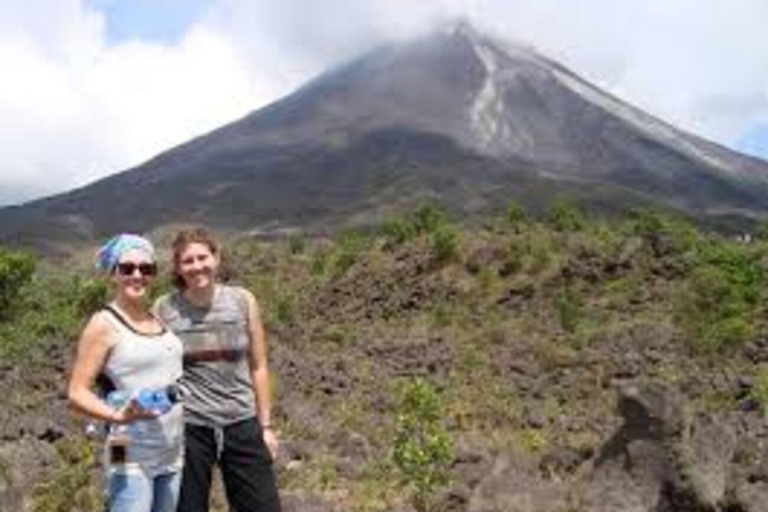 Explore Costa Rica: 4 Days, 3 Volcanoes, 4 Beaches, All Inclusive Explore Costa Rica: 4 Days, 3 Volcanoes, 4 Beaches, All-Inclusive