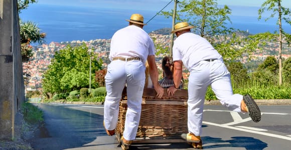 Funchal: Monte Toboggan & Old Town Private Tuk-Tuk Tour