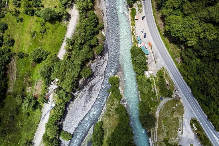 Tbilisi: Kazbegi Mountains Day Trip