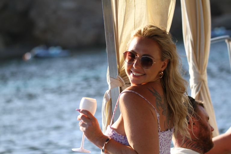 Ibiza: Sunset Boat Tour with Water Sports, Open Bar & Tapas