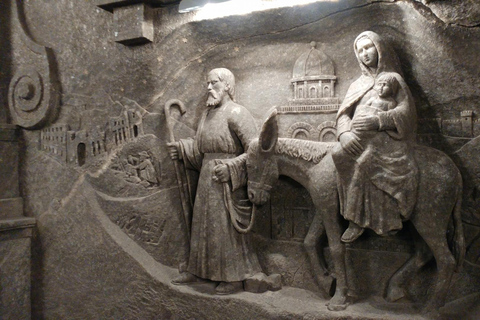 Kraków: Kopalnia Soli Wieliczka – wycieczka z przewodnikiem i odbiorem z hoteluKraków: Kopalnia Soli „Wieliczka” – wycieczka z przewodnikiem i odbiorem z hotelu