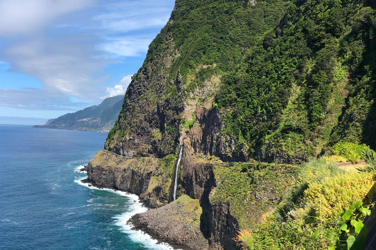 Madeira: Zona Oeste Achadas Cruz, Moniz, Seixal e FanalServiço de busca no Caniço e tour em alemão