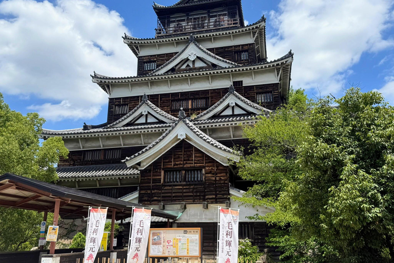 Hiroshima Castle, Shrine, Shukkeien Garden & Boat (Wknds) No Castle Boat