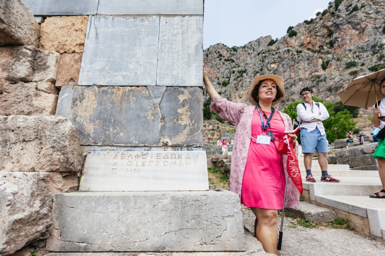 Ab Athen: 2-tägige Tour nach Delphi und Meteora mit GuideAb Athen: 2-tägige Tour nach Delphi und Metéora (Spanisch)