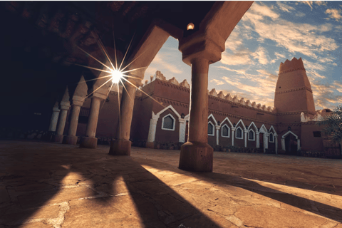 Shaqra & Ushaiqer Heritage Tour: Salt Lake & Burudan Oasis
