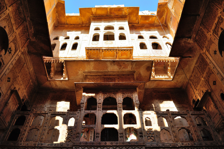 8 - Days Jaipur, Jodhpur and Jaisalmer City Tour