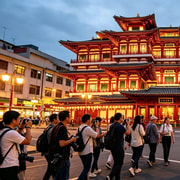 Singapore: Buddha Tooth Relic Temple Guided Tour