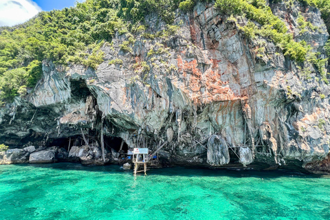 Phuket: Phi Phi, Bamboo &amp; Maithon by Premium Speed CatamaranJoin-In Day Trip Including National Park Fee