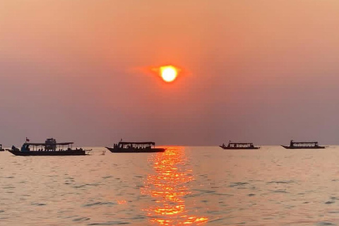 Siem Reap: Killing Fields & Floating Village Sunset Cruise Option 2: Guided Cultural Experience