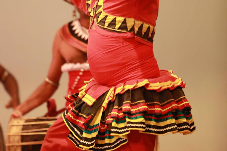 Kandy Lake Club Cultural Dance Show Experience