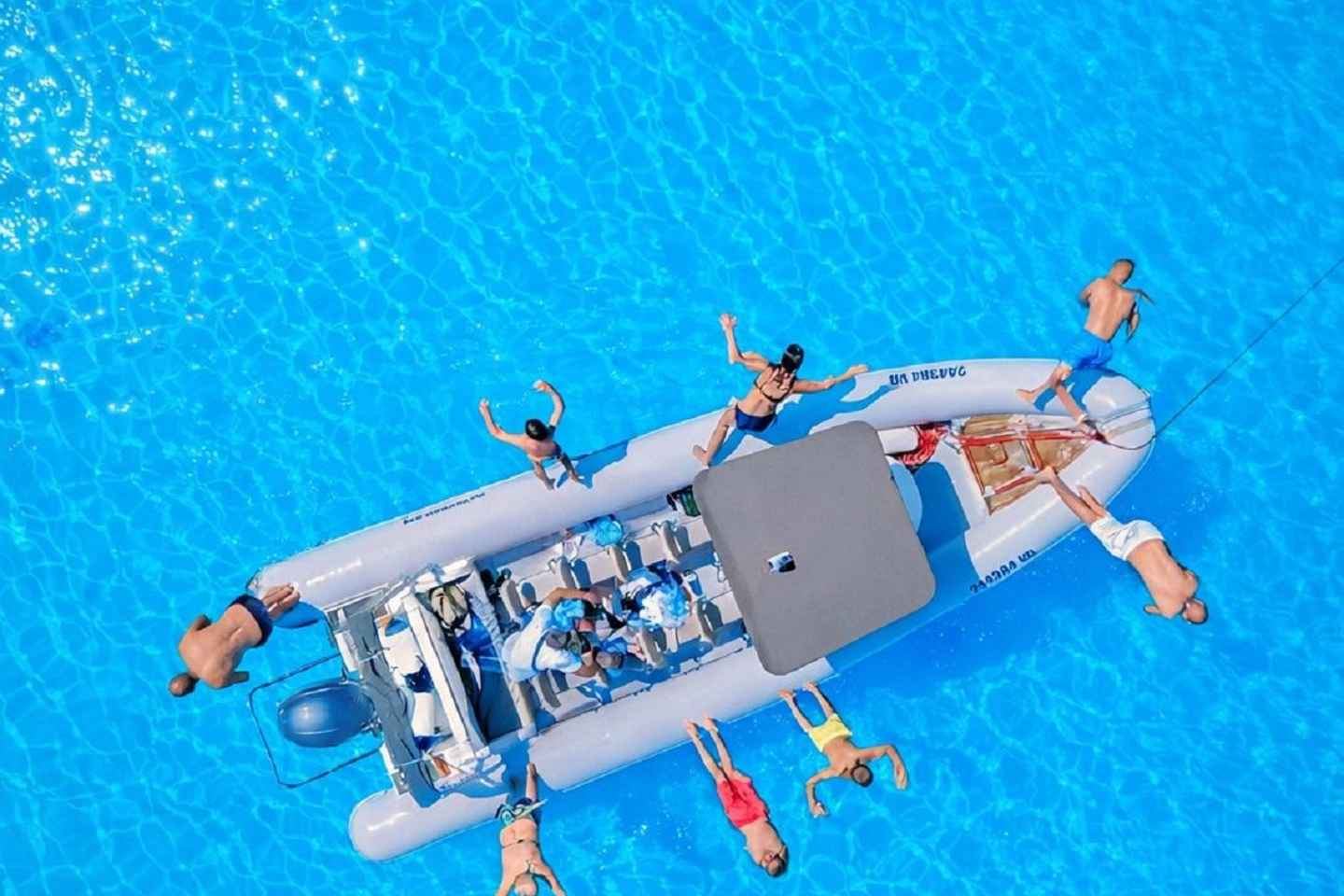 Zadar: Half day Speedboat tour with Snorkeling and Drinks