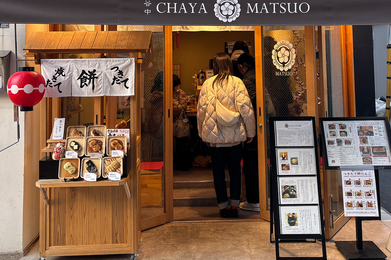 Tokyo: Yanaka District History Walking Tour