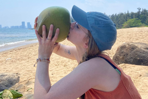 Da Nang: Tour a piedi del cibo come un localeFoodtour nascosto a Danang: Mangia come un abitante del luogo con i vietnamiti