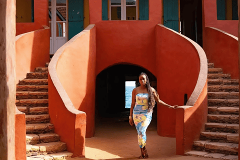 Explore Goree Island and Dakar: Full-Day Tour with Lunch