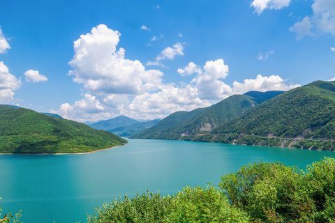 Tbilisi: Kazbegi Private Transfer with Scenic Stops