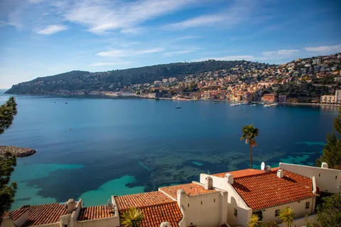 Coastal boat tour from Villefranche-Sur-Mer to Monaco