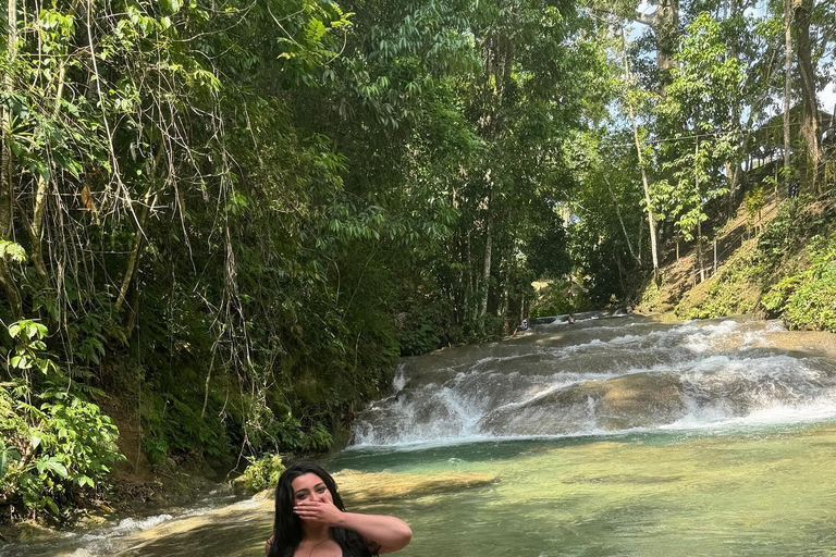 Falmouth: YS Falls &amp; Pelican Bar Tour with Transfers