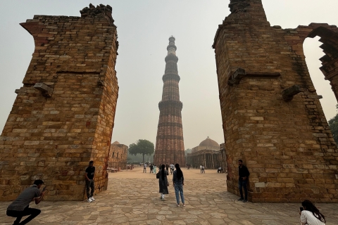 Von Delhi:- Delhi, Agra & Jaipur 02 Nächte 03 Tage TourOption 01 - Nur Auto und Reiseführer