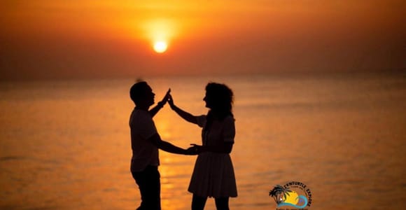 Zanzibar: Private Sunset Dhow Cruise in Stone Town & Music
